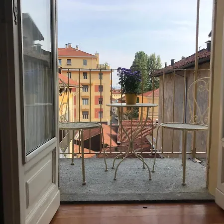 A Due Passi Dal Duomo Guest house *