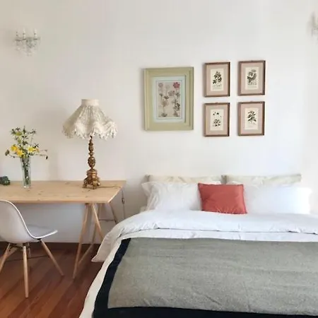 A Due Passi Dal Duomo Guest house Biella